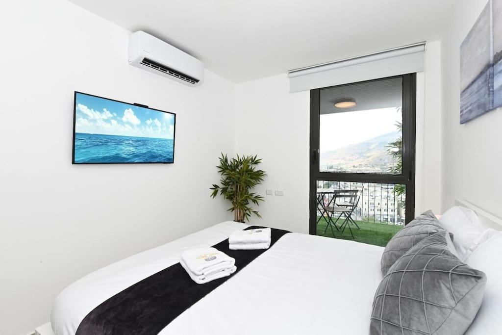 L.T.D- My View. 2 Bedroom Apartment By The Lake. Tiberiade Esterno foto
